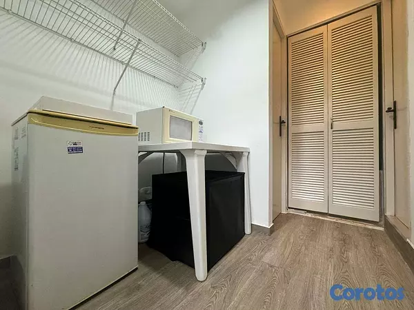 oficinas y locales comerciales - Locales para Oficinas en Ensanche Paraíso Recién r 10