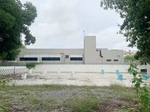 solares y terrenos - Amplio solar en venta  4
