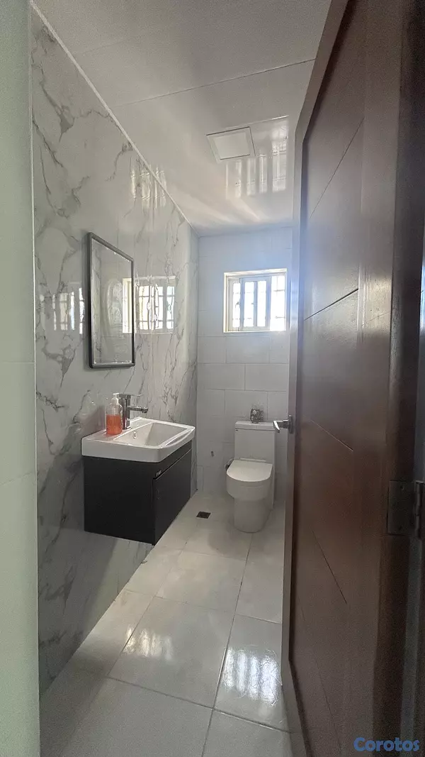 apartamentos - Apartamento tipo PH en venta sector Vista Hermosa  5