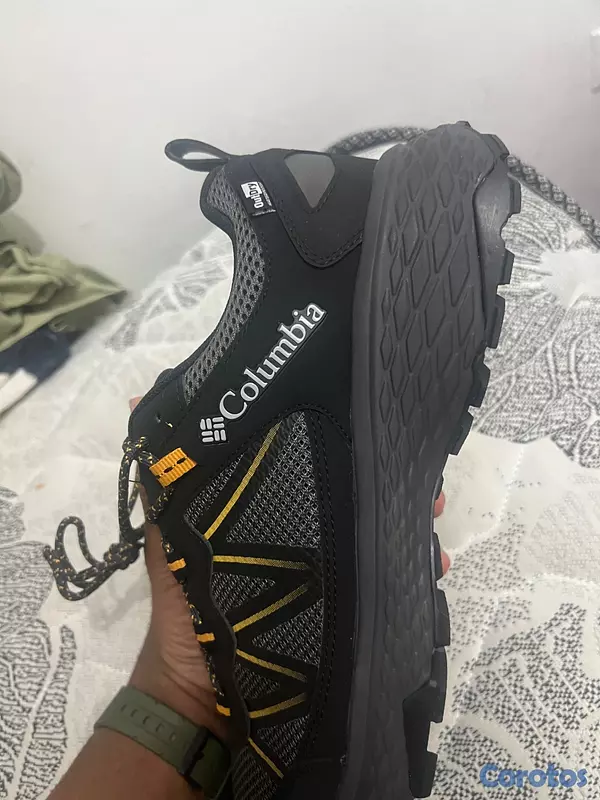 zapatos para hombre - Tenis COLUMBIA PEAKFREAK Size 10  10