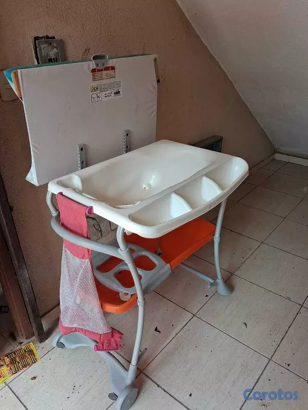 accesorios - Bañera y Cambiador marca Born 2