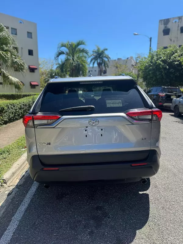 jeepetas y camionetas - Toyota rav4 2021 9