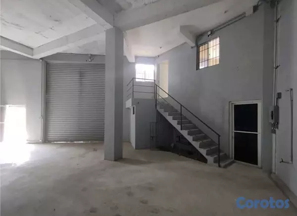 oficinas y locales comerciales - NAVE COMERCIAL  5