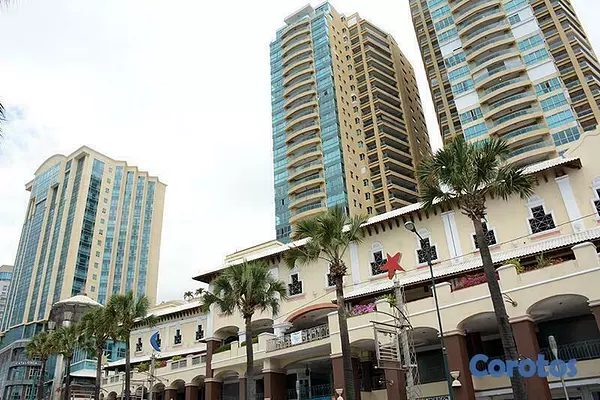oficinas y locales comerciales - KIOSKOS EN VENTA Y ALQUILER EN MALECÓN CENTER 4