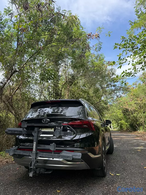 jeepetas y camionetas - Hyundai Santa Fe en excelente estado  11
