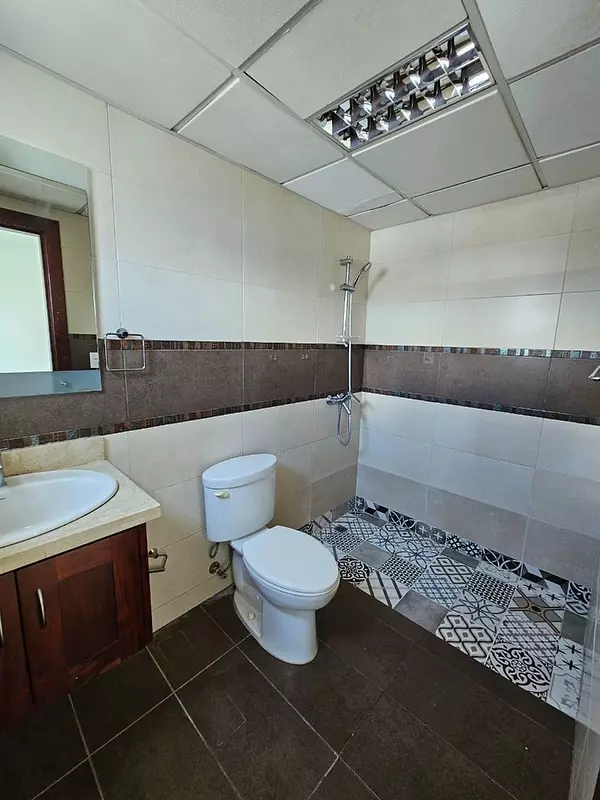 apartamentos - Se vende y se alquila  apartamento en el Naco 
 9