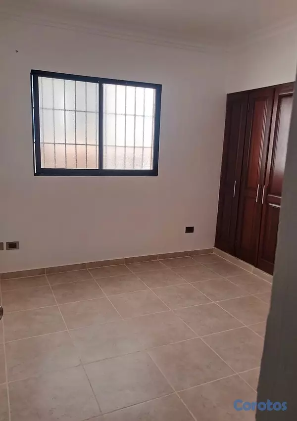 apartamentos - Alquilo atractivo apartamento Evaristo Morales, 2h, lugar céntrico  6