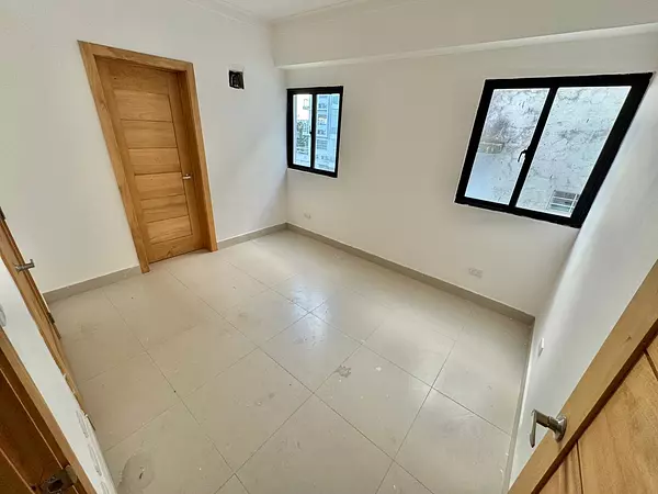 apartamentos - Apartamento Nuevo en Venta LOS PRADOS USD 160,000. 5