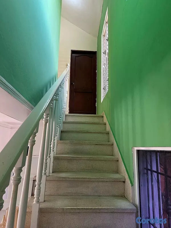 casas - venta de casa en la autopista de san Isidro prado oriental Santo Domingo este  6