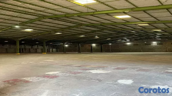 otros inmuebles - En Alquiler Gran nave en Haina de 18mil mil metros Se Puede Dividir 3