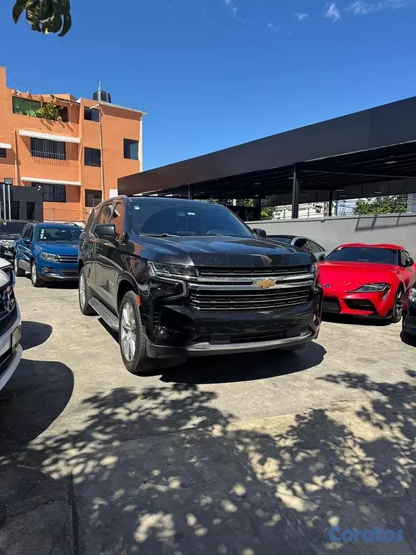 jeepetas y camionetas - Chevrolet Tahoe LT 2021 3