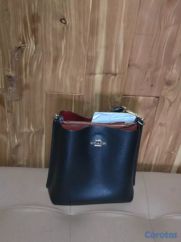 carteras y maletas - Vendo tres carteras Coach usadas 2
