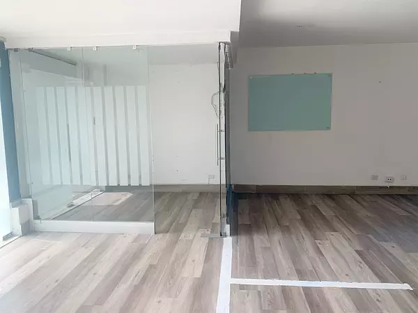 oficinas y locales comerciales - Propiedad en alquiler en naco 5