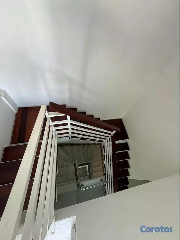 penthouses - Penthouse de 3 Niveles en Alma Rosa I – Venta 5