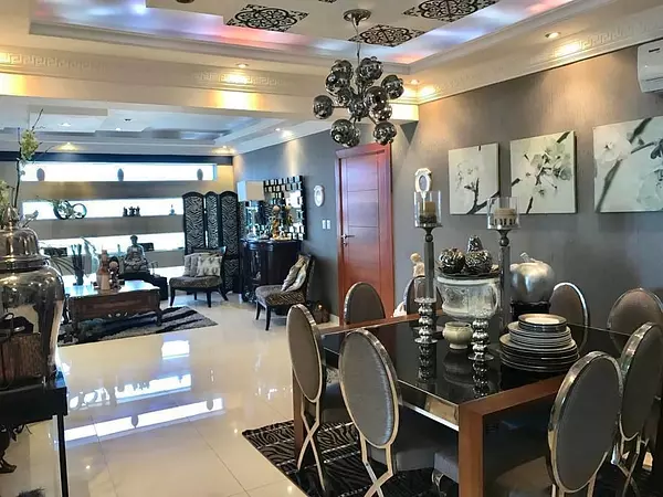 apartamentos - Apartamento en Venta
LA ESPERILLA 
USD 750,000.00
Mantenimiento: RD$15,000.00

 3