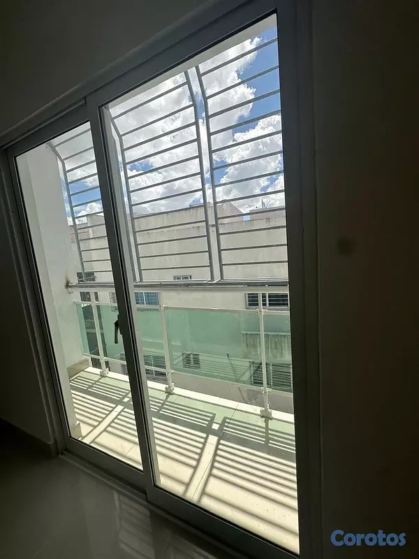 apartamentos - Alquilo Apartamento en Charles de Gaulle 3er nivel  6