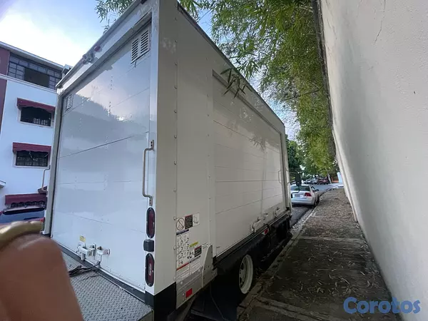 camiones y vehiculos pesados - camión Isuzu NQR 2018 4