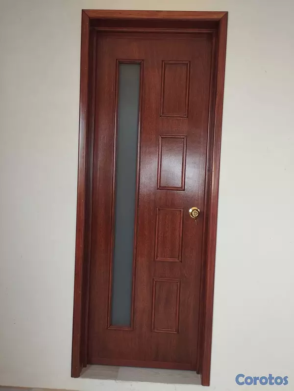 muebles y colchones - Puerta de baño  2
