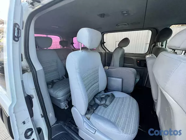 jeepetas y camionetas - HYUNDAI H1 2020 COMO NUEVA 10