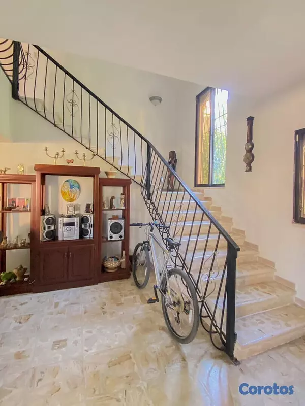 casas vacacionales y villas - Una hermosa villa de dos niveles, con todos los espacios que necesitas  7