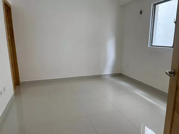 apartamentos - Vendo apartamento en los prados 

 2