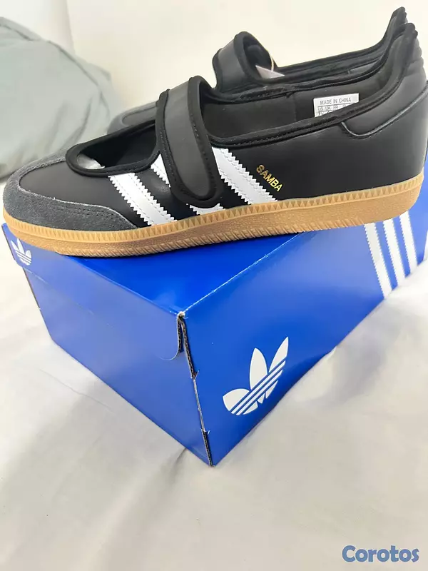 zapatos para mujer - Adidas Samba Jane nuevos negros– size 39.5 4