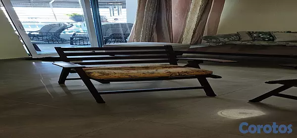 muebles y colchones - Butacas elegante en Caoba  3
