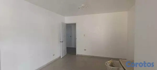 oficinas y locales comerciales - Ideal para Invertir y tener tu Oficina en un Punto comercial, Av. Independencia 9