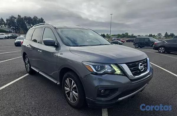 jeepetas y camionetas - Nissan Pathfinder SV 2020 3