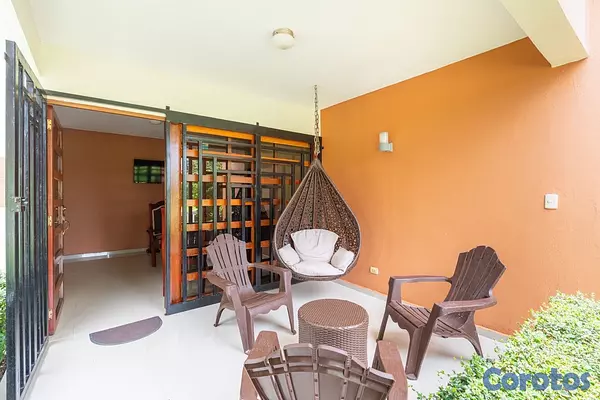 casas vacacionales y villas -  vendo Villa en Jarabacoa totalmente Amueblada, ubicación privilegiada 
 5