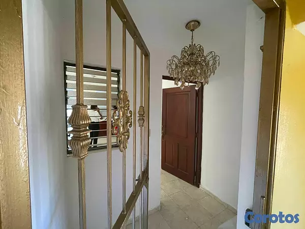 apartamentos - Apartamento en Zona Universitaria 4to Nivel sin as 5