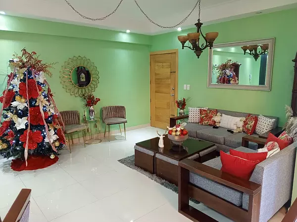 apartamentos - Apartamento Segundo nivel con terraza y parqueos techados, con su titulo (Altagr 8