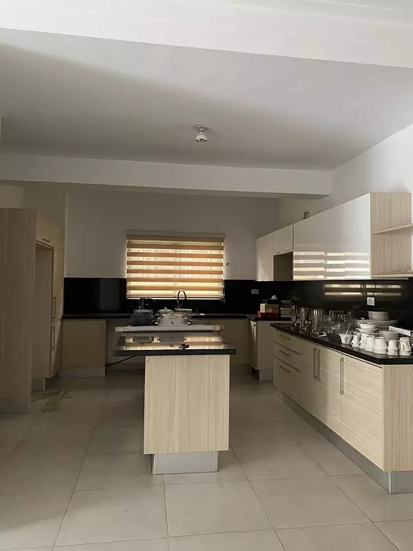 apartamentos - Exclusivo Apartamento Moderno en Venta en Evaristo 10