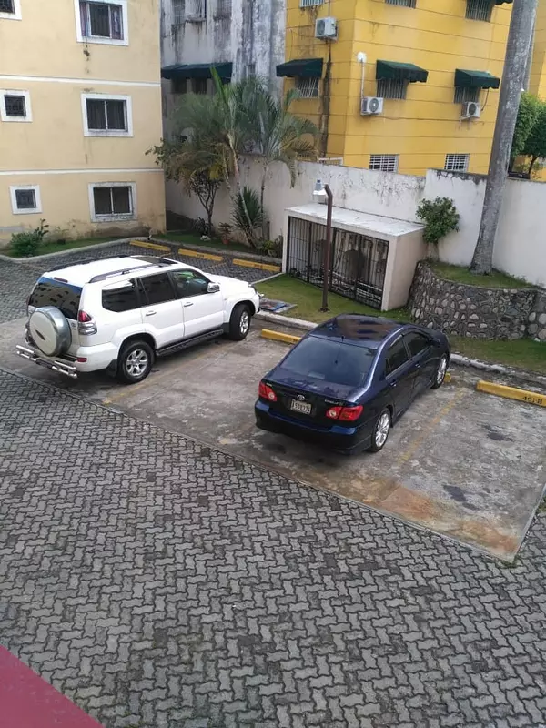 apartamentos - Vendo apartamento 
República de Colombia 
Con Jacobo (casi en la misma esquina)
 4