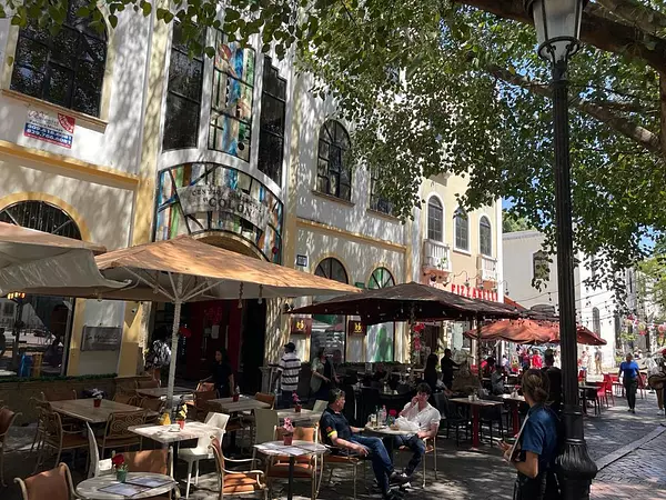 oficinas y locales comerciales - Negocio en Venta en ZONA COLONIAL 6