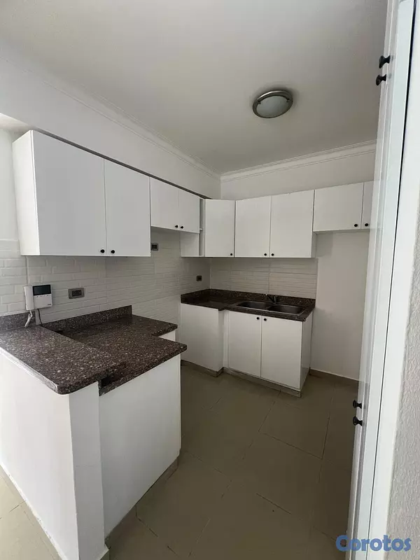 apartamentos - Mirador Sur, ubicación estratégica, completamente Remodelado, mucha iluminación 3