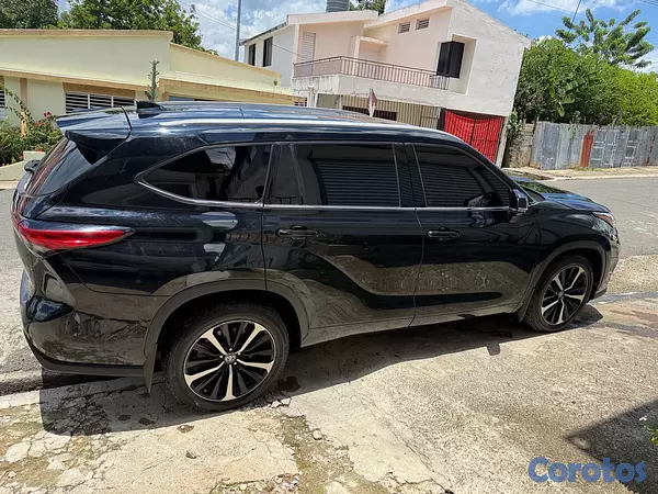 jeepetas y camionetas - Highlander XLE 2022 8