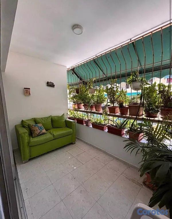 apartamentos - Venta de Amplio Apartamento vacío en – Los Restauradores 135 m² 
 13