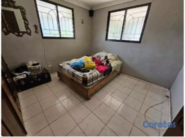 casas - Casa en Lucerna 2 niveles 6 hab 4 baños 375m2 terreno 300 const. RD$11,500,000 11