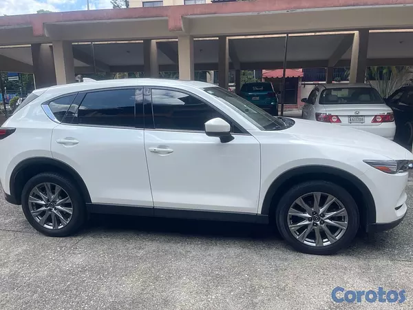 jeepetas y camionetas - Mazda CX5 2021 Grant Touring Reserve Turbo  5