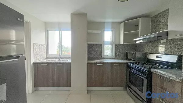 apartamentos - Alquiler de Apartamento en Piantini 5