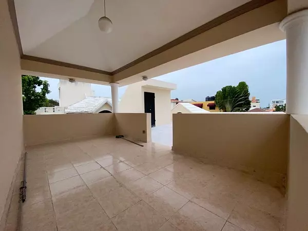 casas - Casa en Corales del Sur Charles de Gaulle 9