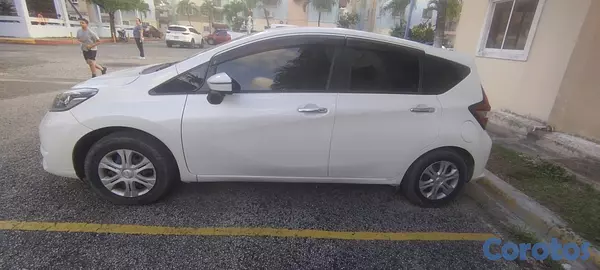 carros - Nissan note 2018 full  8