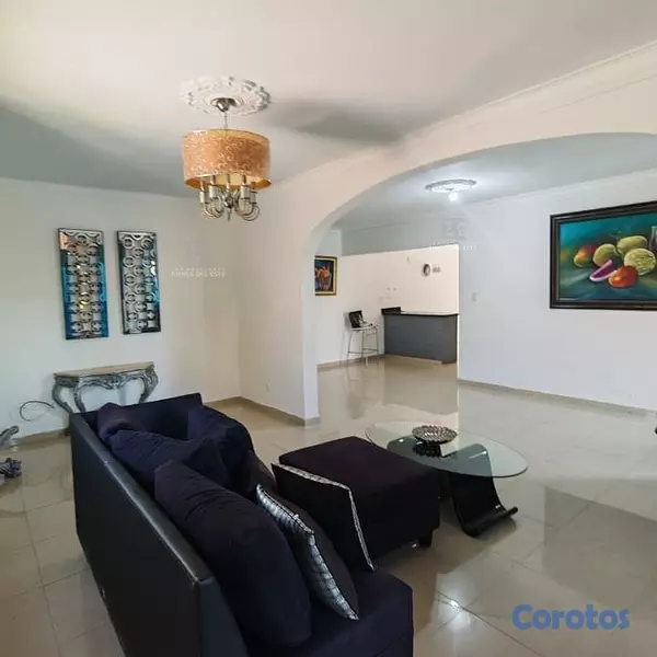 casas - Se RENTA amplia CASA de Tres habitaciones con pati 6