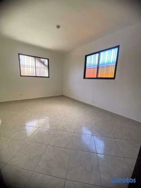 casas - Hermosa casa en el Sector  lLucerna  4