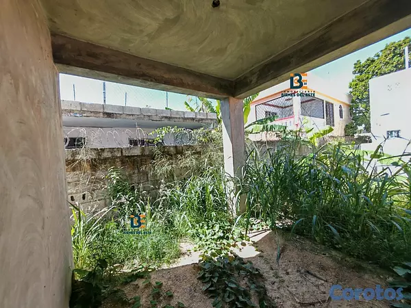 casas - Se Vende Amplia Mejora Con Su Titulo en Villa Visa 9