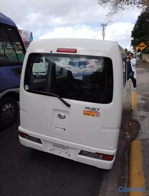 jeepetas y camionetas - Daihasut Hijet Cargo 3