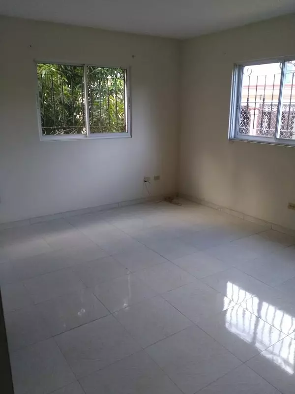 apartamentos - Vendo apartamento 
República de Colombia 
Con Jacobo (casi en la misma esquina)
 5