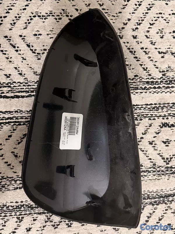 repuestos - Caperuza lado izquierdo Toyota Corolla año14 -15  3