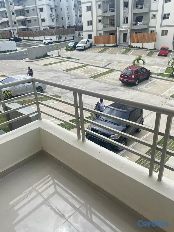 apartamentos - Se alquila apto. en Balcones del Prado con Aire Acon instalado, 1 parqueo 7